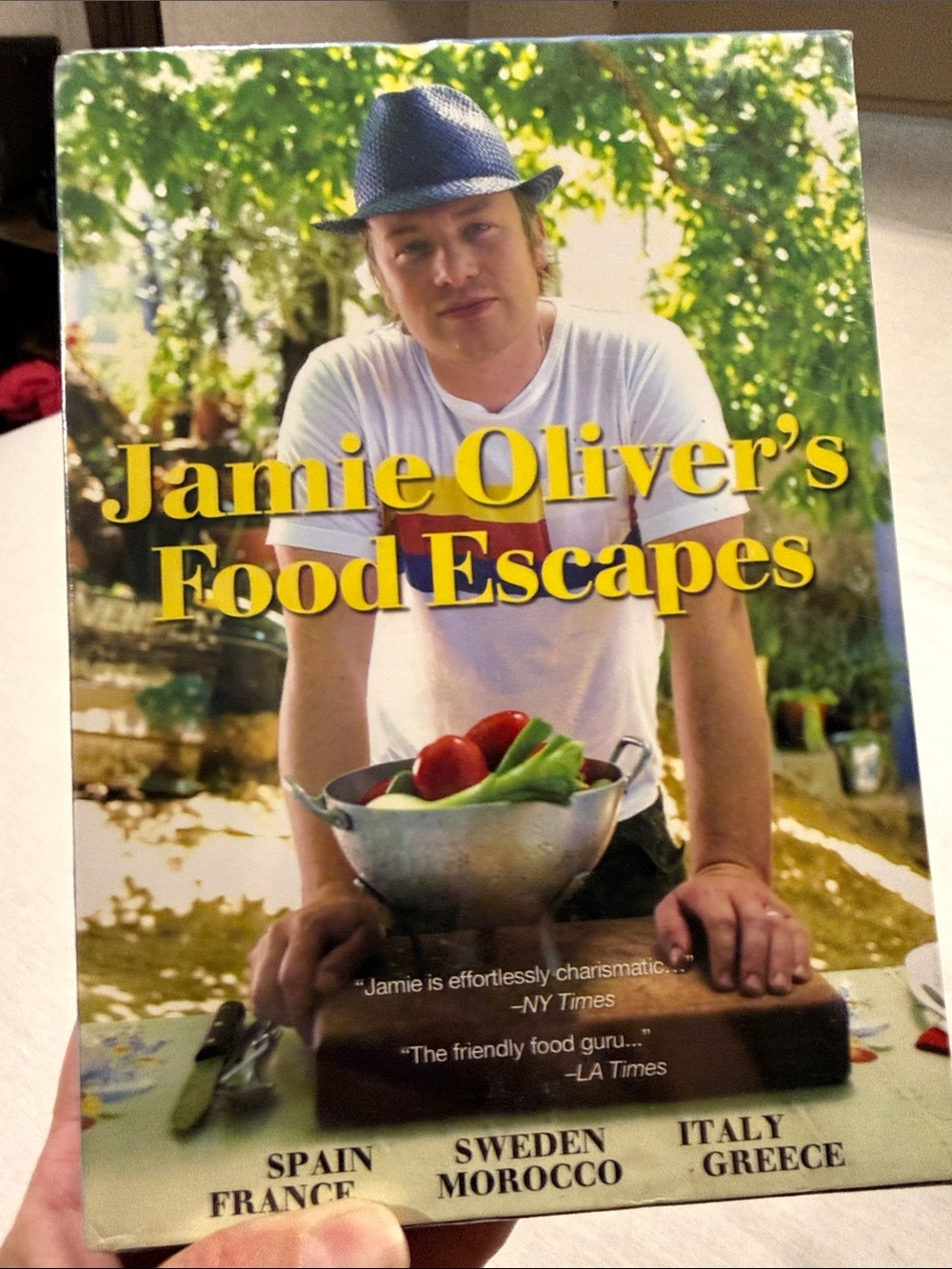's Food Escapes Cookbook - White